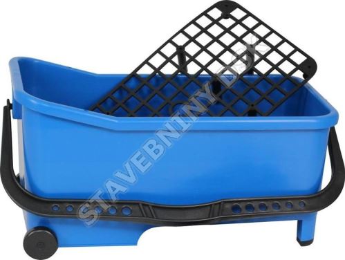 39000647-vedro-s-mrizkou-01